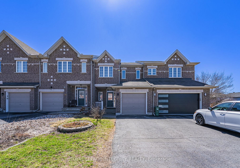 12-saddlesmith-circle-kanata-ontario-x13019128