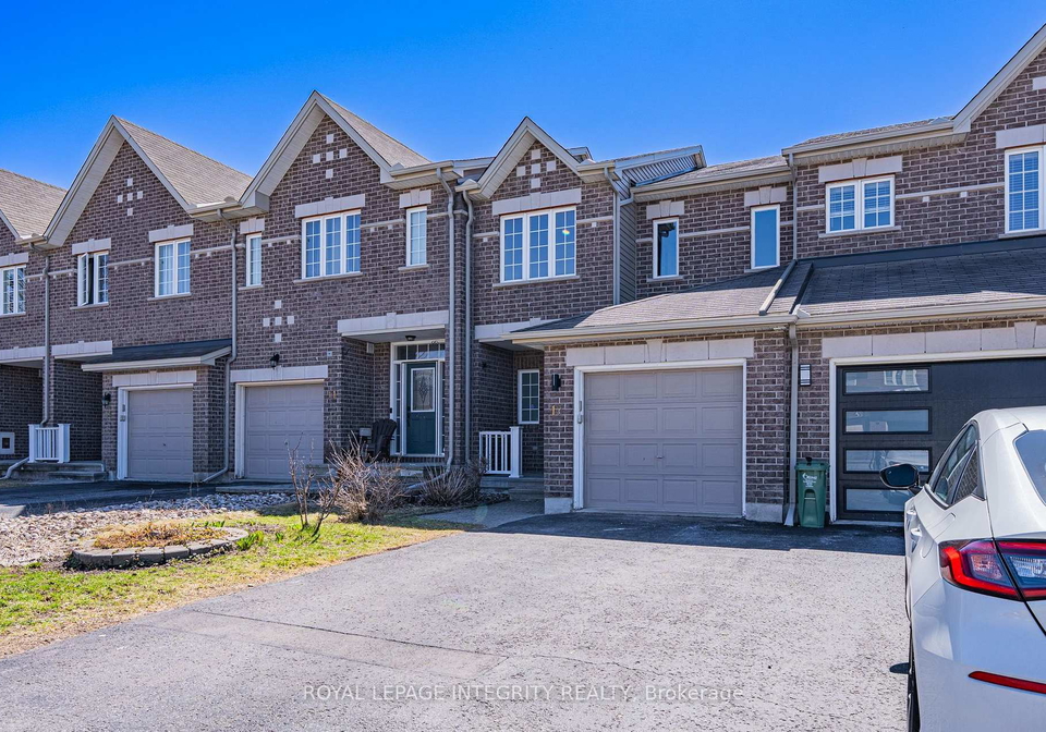 12-saddlesmith-circle-kanata-ontario-x13019128