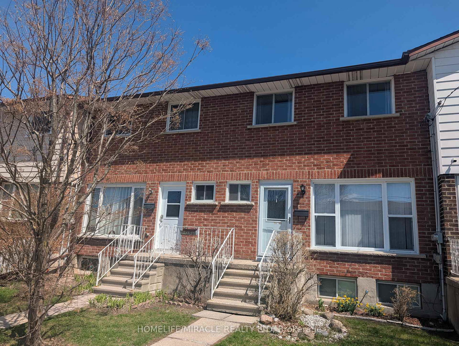2addington-street-loyalist-ontario-x13019188