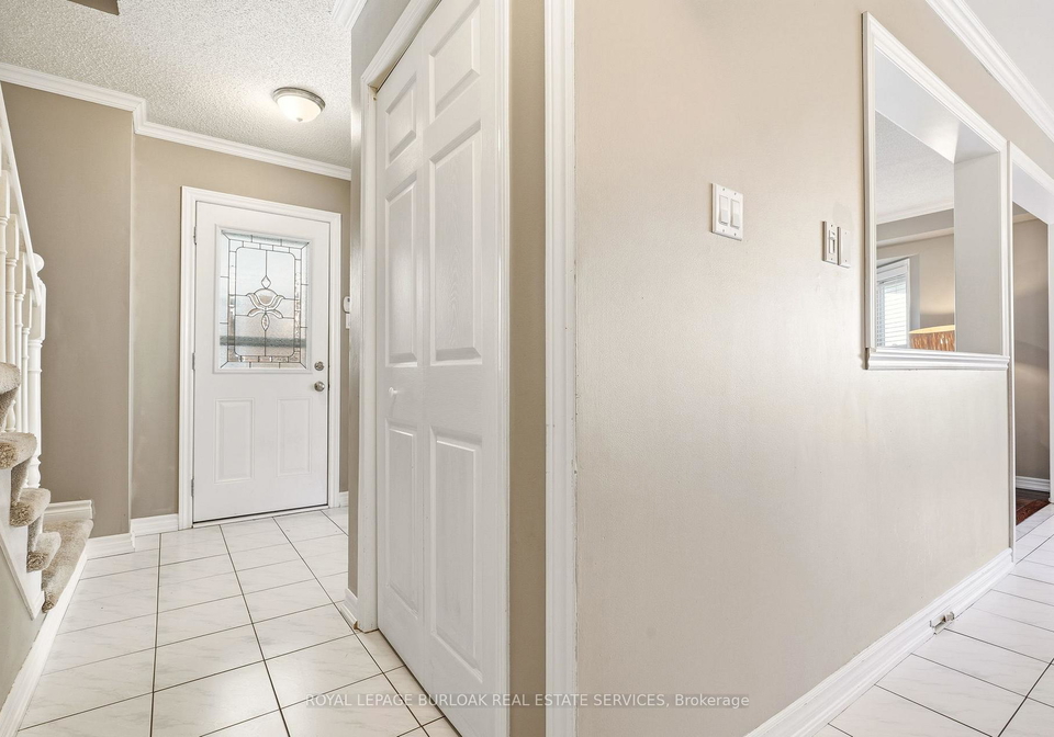 95-thornlodge-drive-hamilton-ontario-x13019208