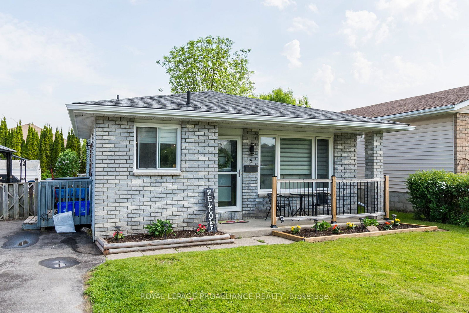 8-birch-street-quinte-west-ontario-x13019434