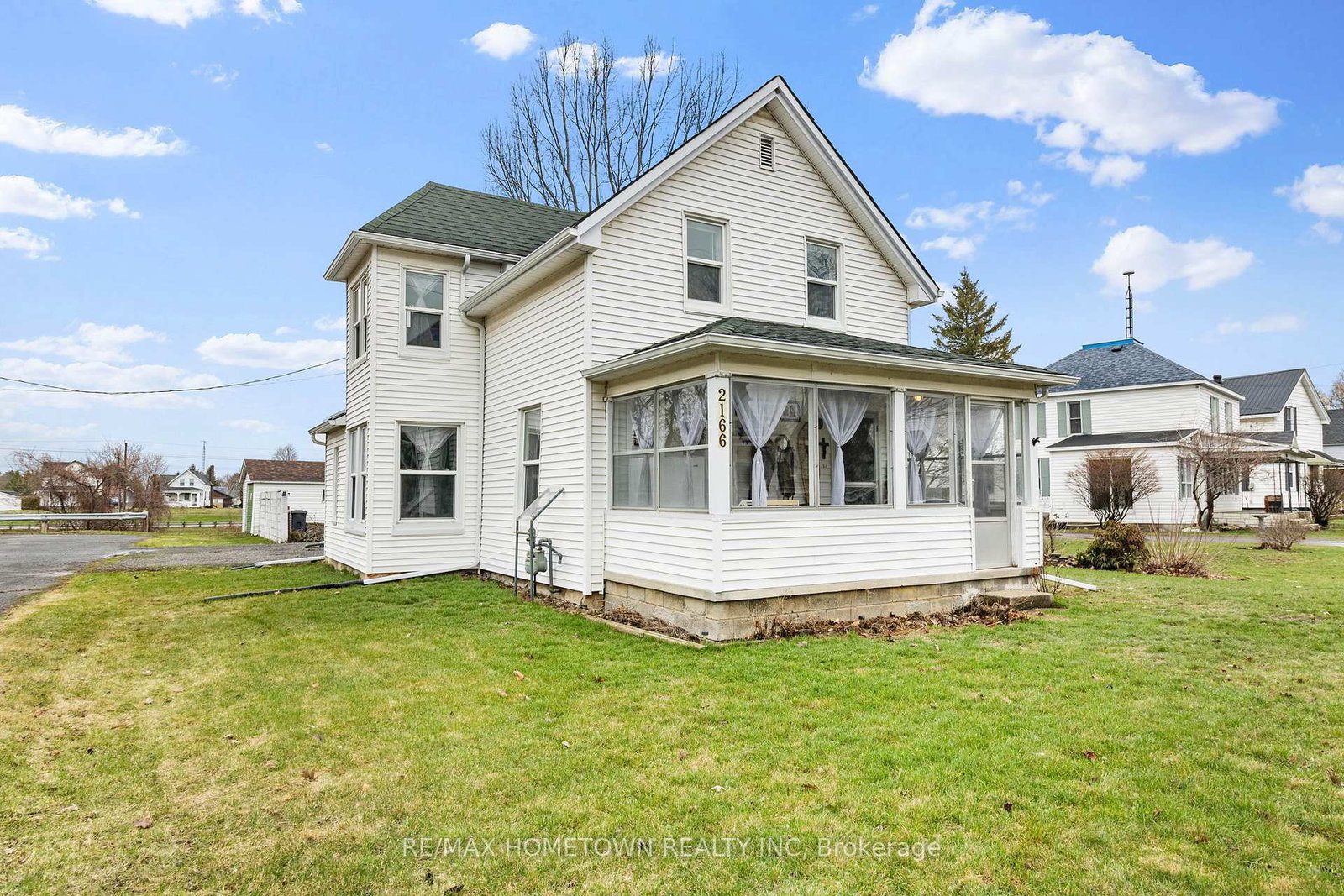 2166-dundas-street-edwardsburghcardinal-ontario-x13019918