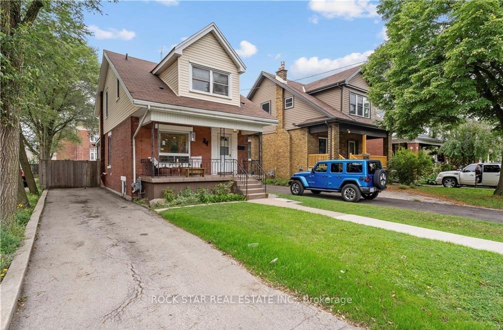 34-cliff-avenue-hamilton-ontario-x13019986