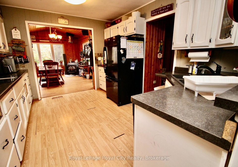 192-mcarthur-road-northern-bruce-peninsula-ontario-x13020388