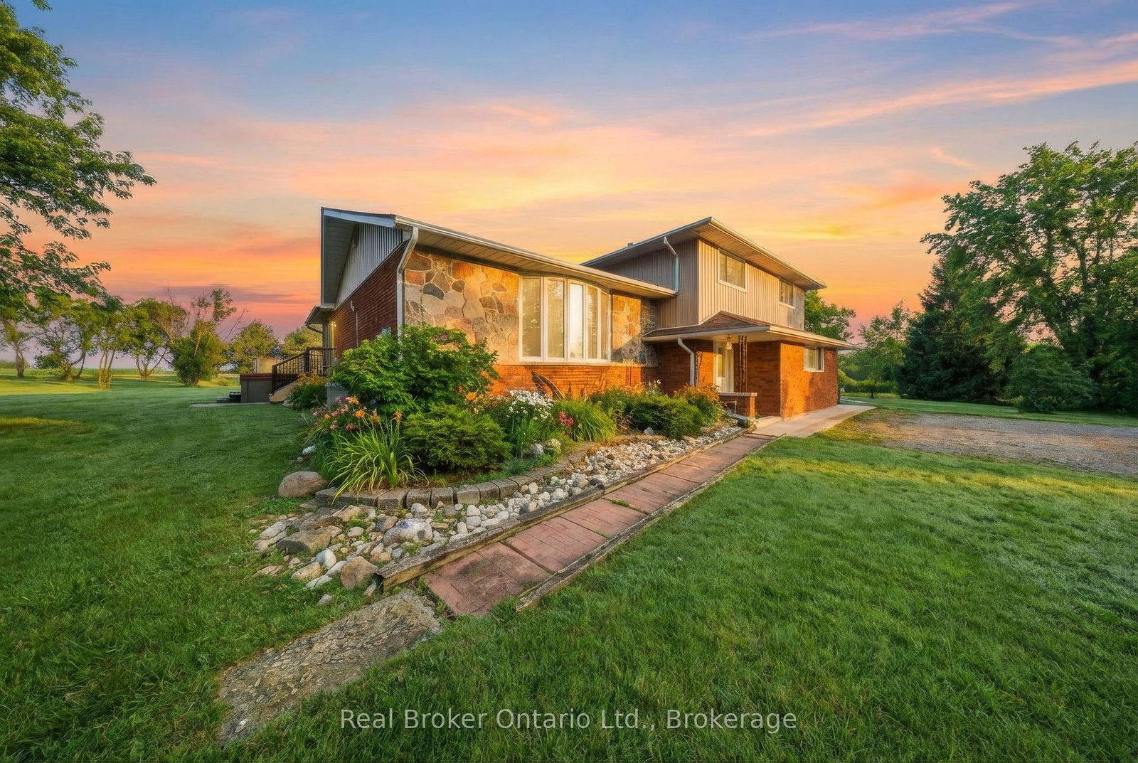 11-burtch-road-brant-ontario-x13020570