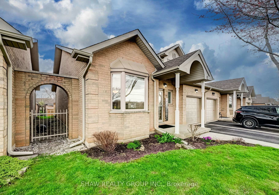 94-greentrail-drive-hamilton-ontario-x13020842