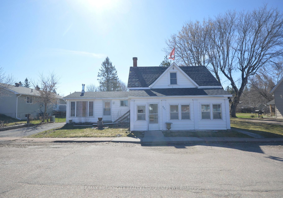 235-renfrew-avenue-w-renfrew-ontario-x13020858