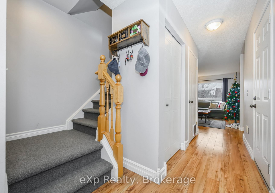 51-mccurdy-road-guelph-ontario-x13021070