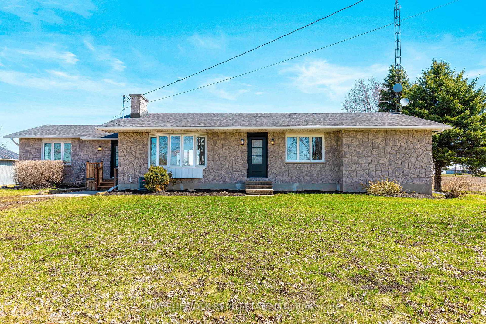 1709-county-road-31-north-dundas-ontario-x13021084