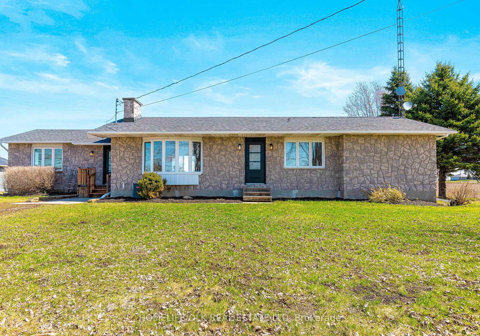 1709-county-road-31-north-dundas-ontario-x13021084