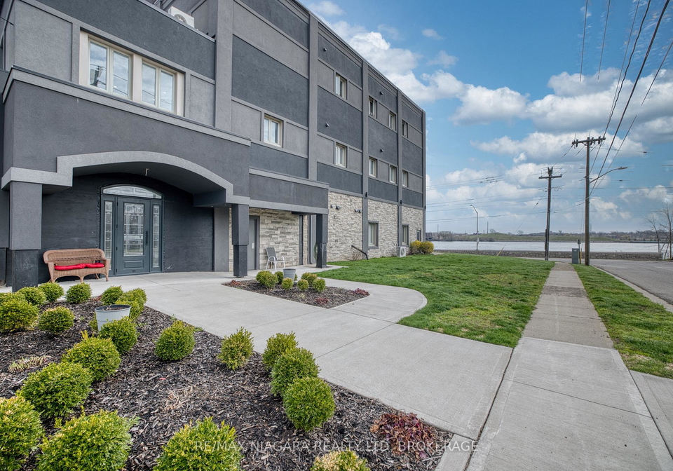2-lewis-street-fort-erie-ontario-x13021192
