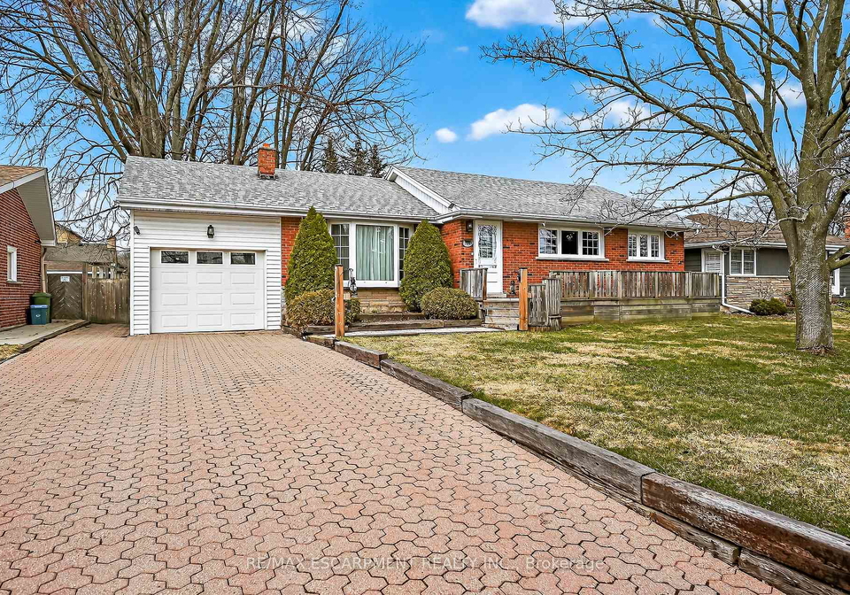156-chesley-street-hamilton-ontario-x13021252