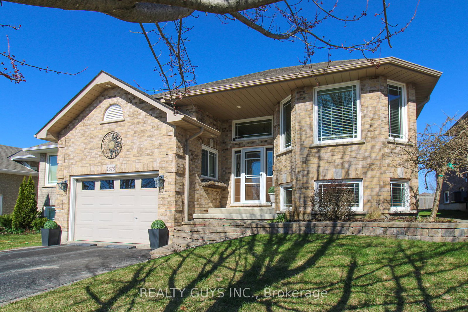 1378-allum-road-peterborough-ontario-x13021352