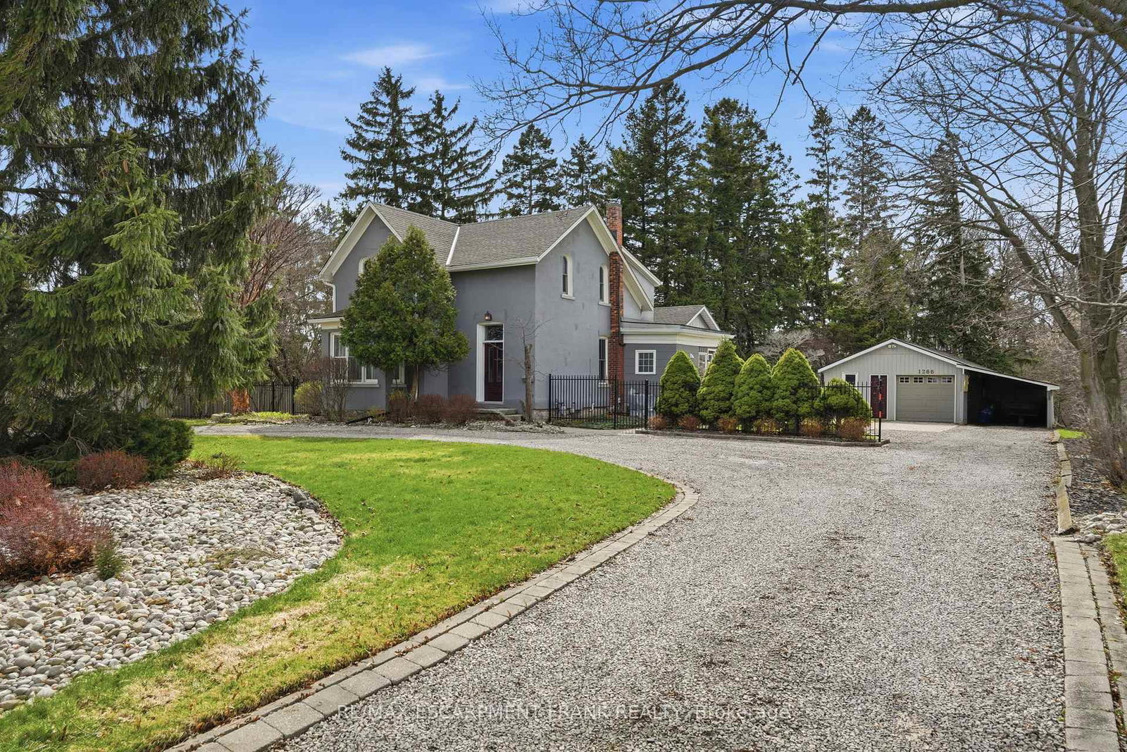 1266-scenic-drive-hamilton-ontario-x13021490