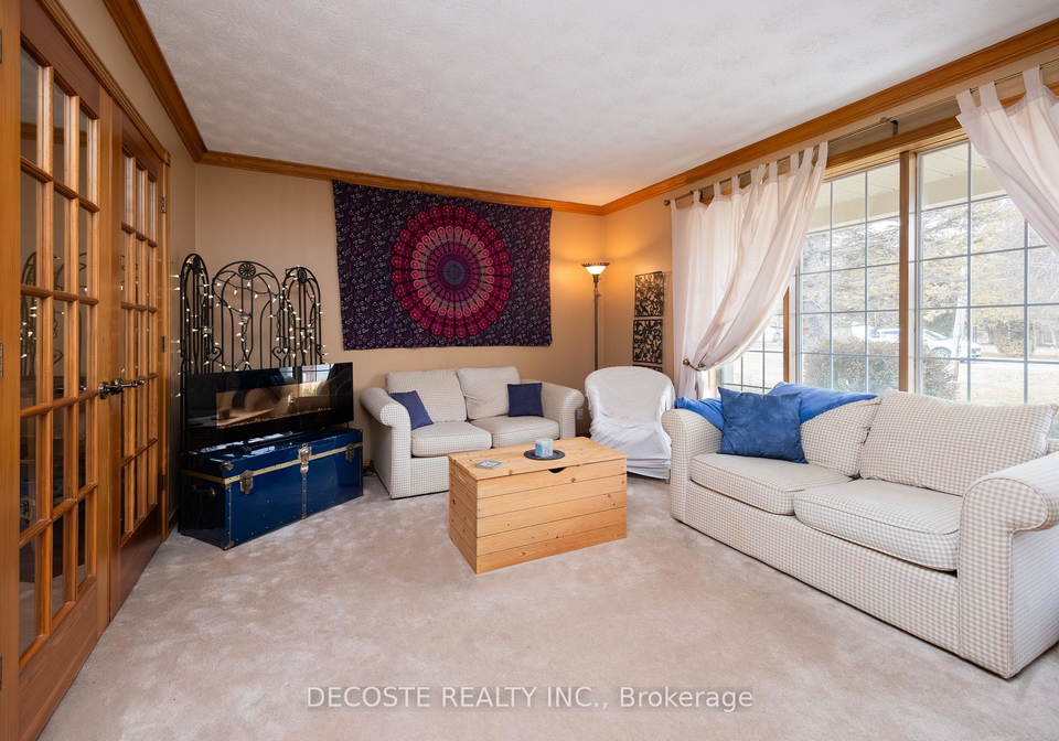 100-macleod-crescent-north-glengarry-ontario-x13021576