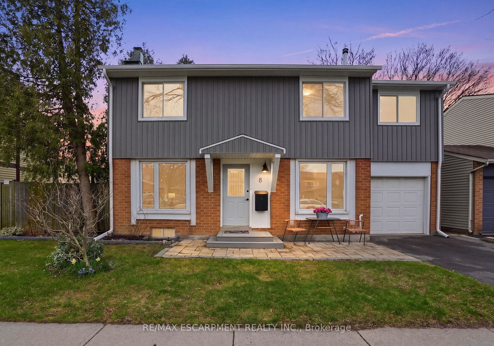 8-chudleigh-street-hamilton-ontario-x13021578