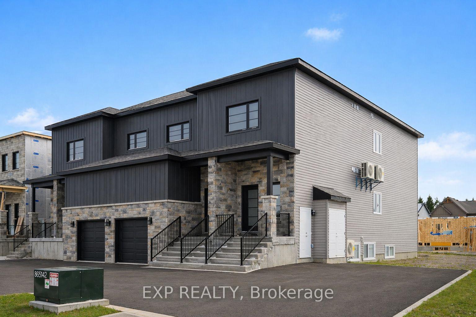 444-falcon-lane-russell-ontario-x13021618