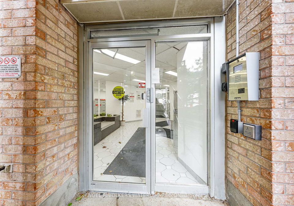 15-hofstetter-avenue-kitchener-ontario-x13021676