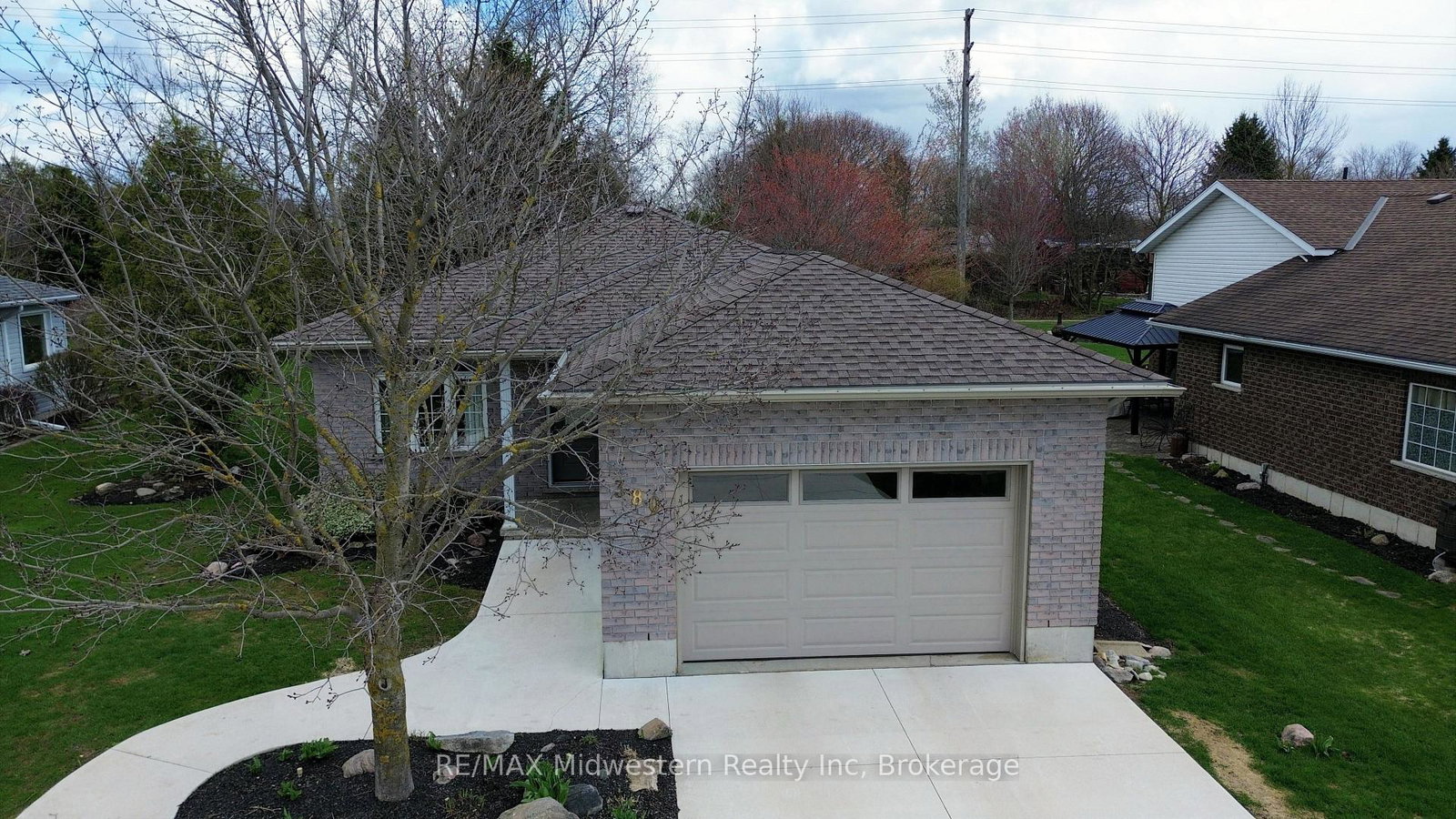 380-havelock-avenue-s-north-perth-ontario-x13021756