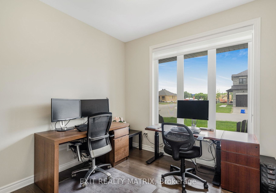 700-namur-street-russell-ontario-x13021778