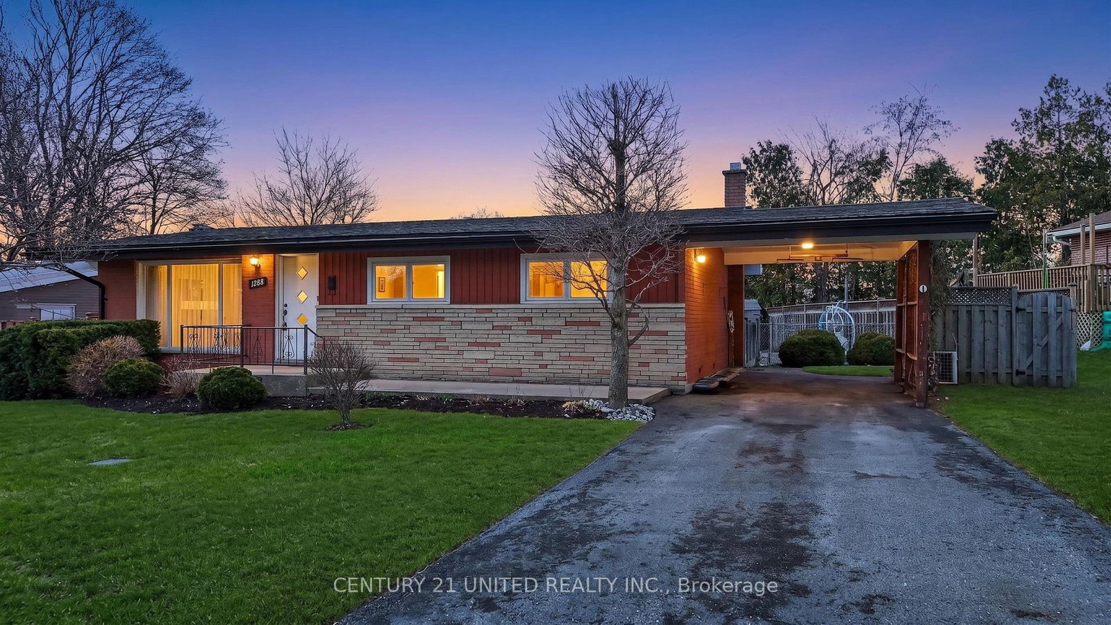 1288-algonquin-boulevard-peterborough-ontario-x13021810