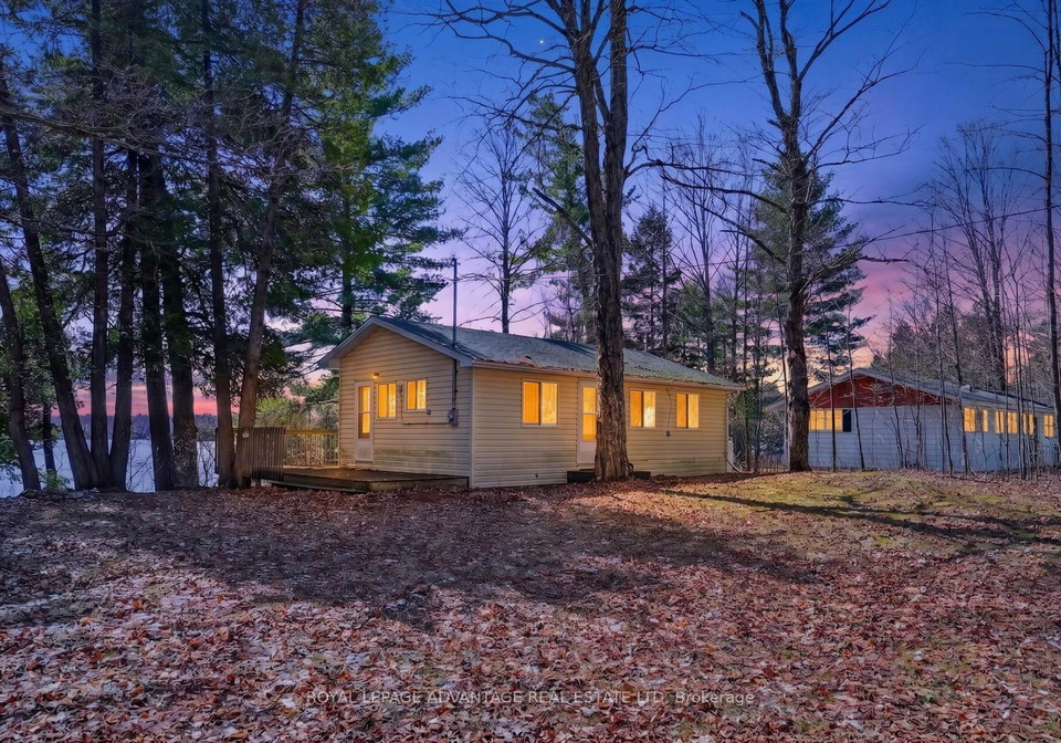 219-hardy-lane-tay-valley-ontario-x13021912