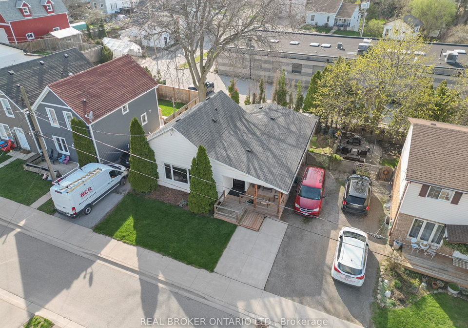 4246-academy-street-lincoln-ontario-x13021952