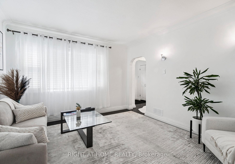 105-glenridge-avenue-st-catharines-ontario-x13022192