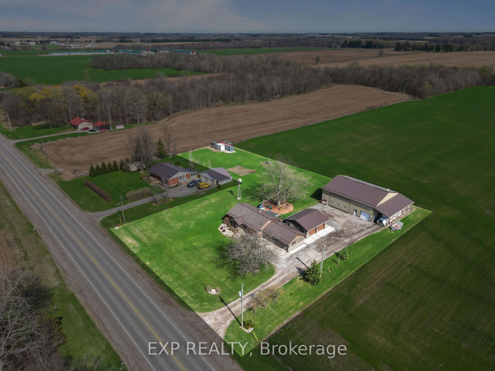 9221-hickory-drive-strathroy-caradoc-ontario-x13022472