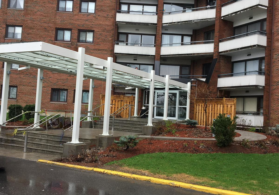 20-chesterton-drive-ottawa-ontario-x13022484
