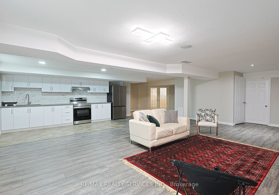 49-woodhatch-crescent-ingersoll-ontario-x13022502