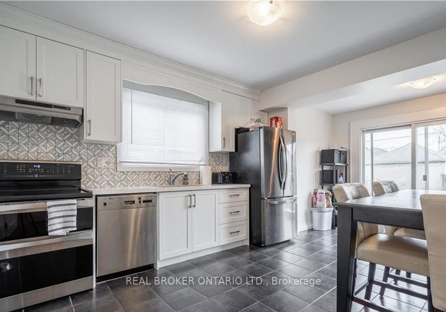 301-wallace-avenue-s-welland-ontario-x13022646