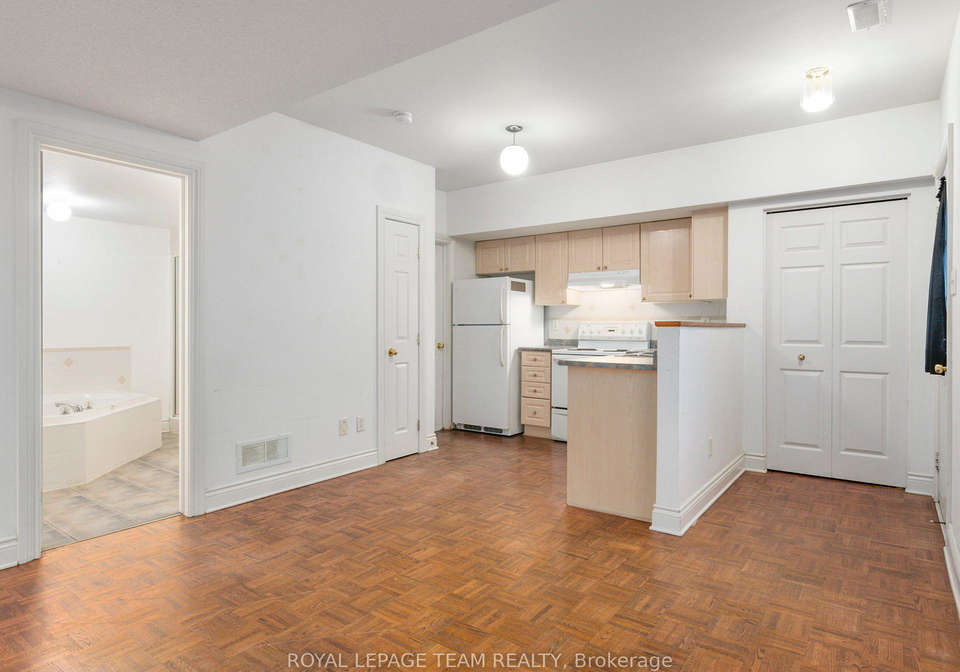 51-castle-glen-crescent-kanata-ontario-x13022794