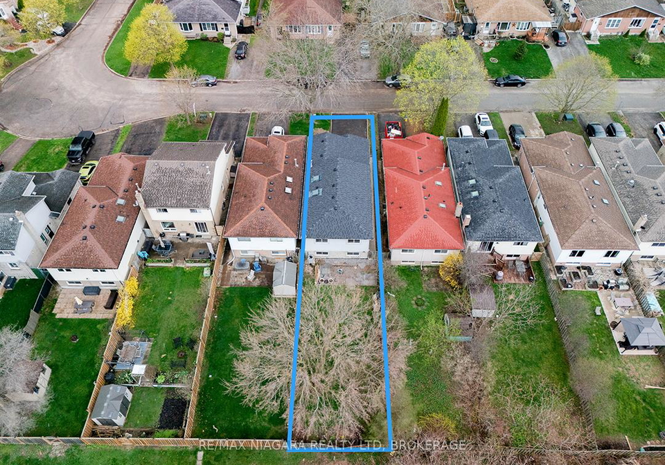 26-lampman-crescent-thorold-ontario-x13022858