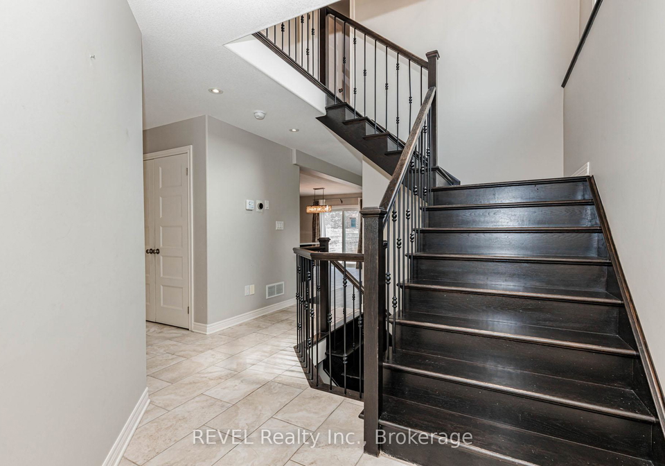 6066-wiens-boulevard-niagara-falls-ontario-x13022896