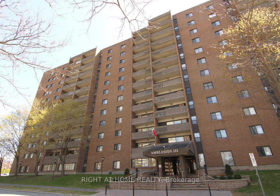 1100-ambleside-drive-ottawa-ontario-x13022928