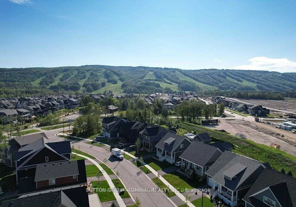 113-red-pine-street-blue-mountains-ontario-x13022986