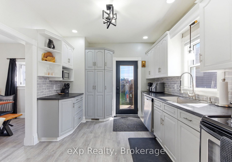 531-brunswick-street-stratford-ontario-x13023456