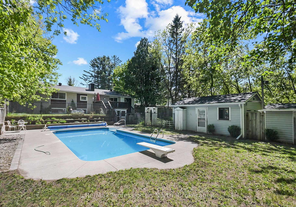 110-fraser-street-gravenhurst-ontario-x13023462