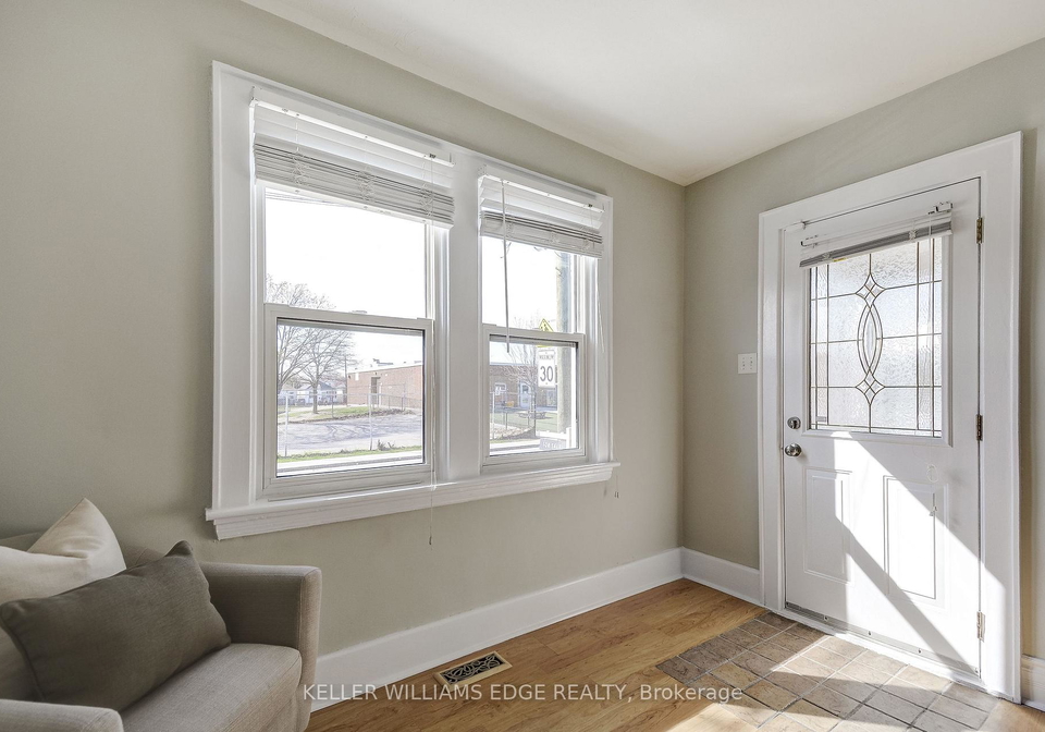 53-east-19th-street-hamilton-ontario-x13023592
