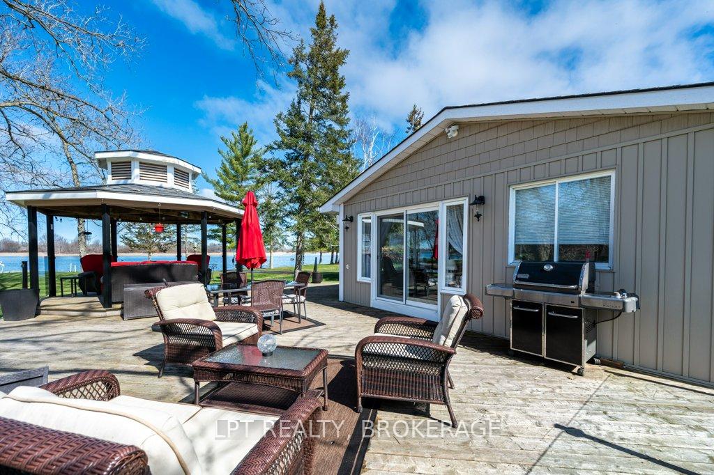 1137i-county-9-road-greater-napanee-ontario-x13023728