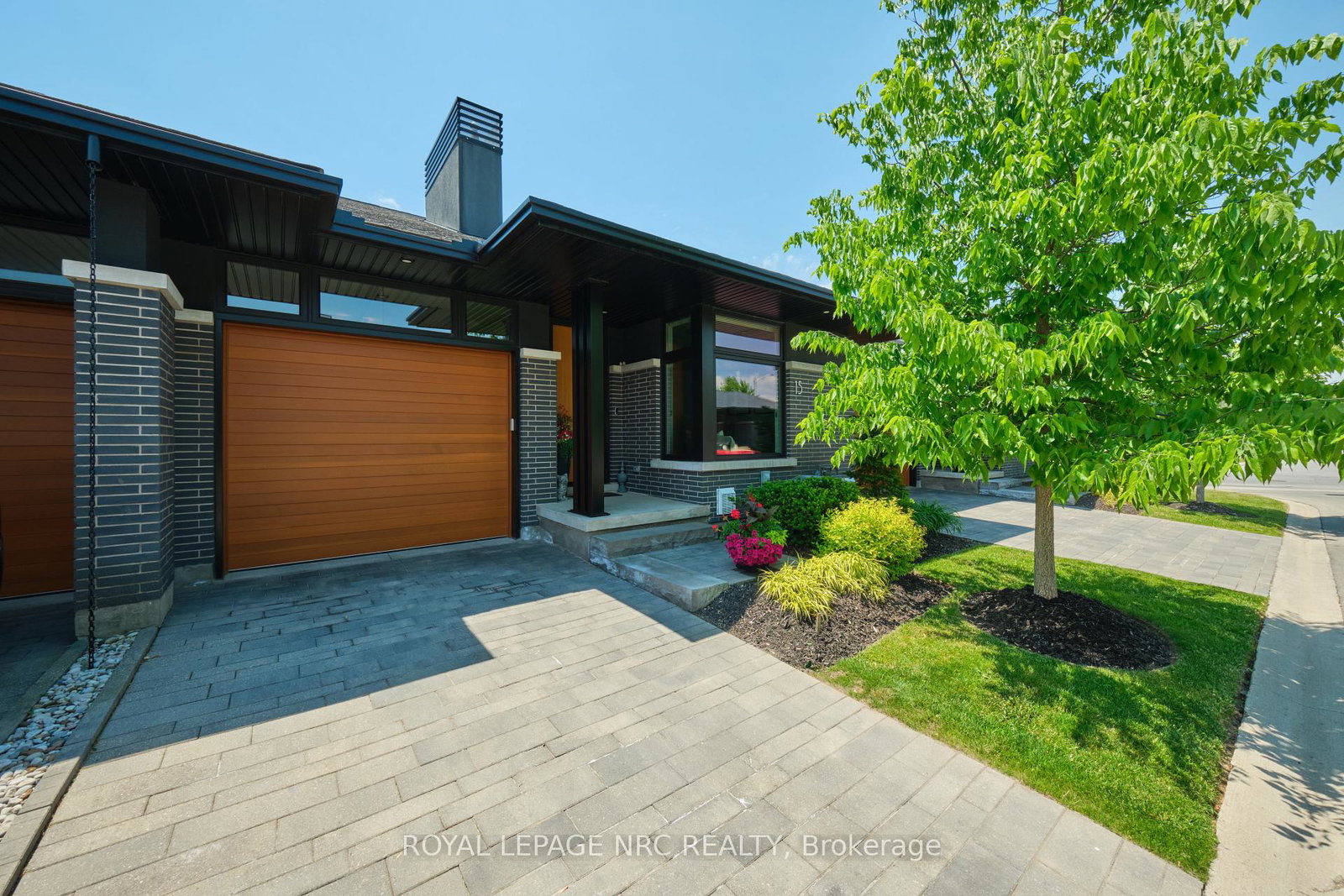 15-taliesin-trail-welland-ontario-x13023746