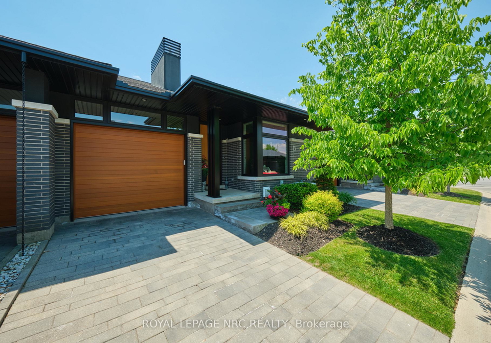 15-taliesin-trail-welland-ontario-x13023746