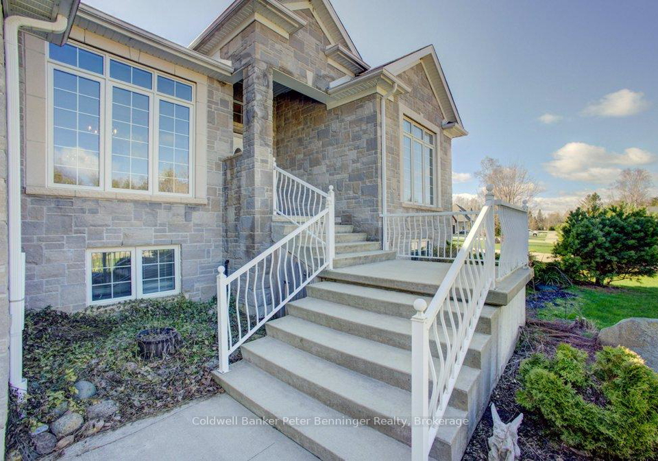 196-birchwood-avenue-kincardine-ontario-x13023962