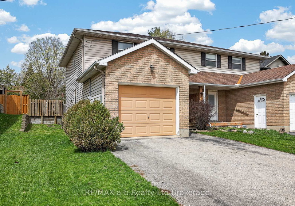 185-carnegie-street-ingersoll-ontario-x13024026