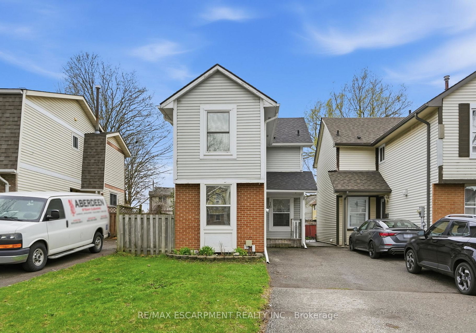 16-enfield-crescent-brantford-ontario-x13024368