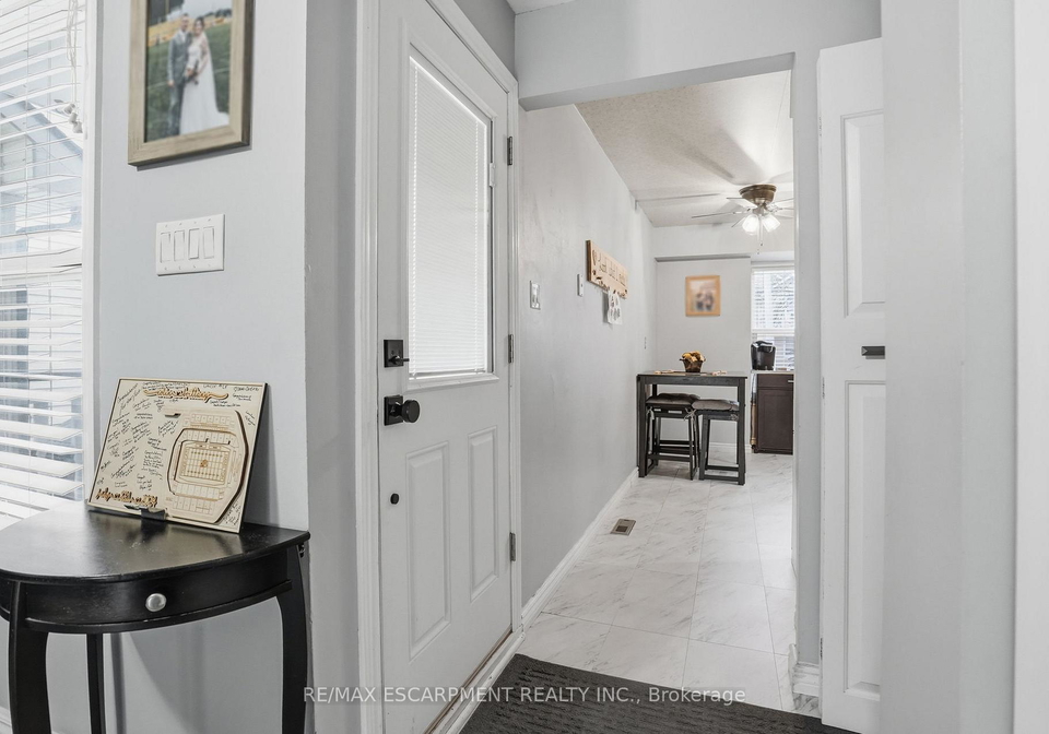 16-enfield-crescent-brantford-ontario-x13024368