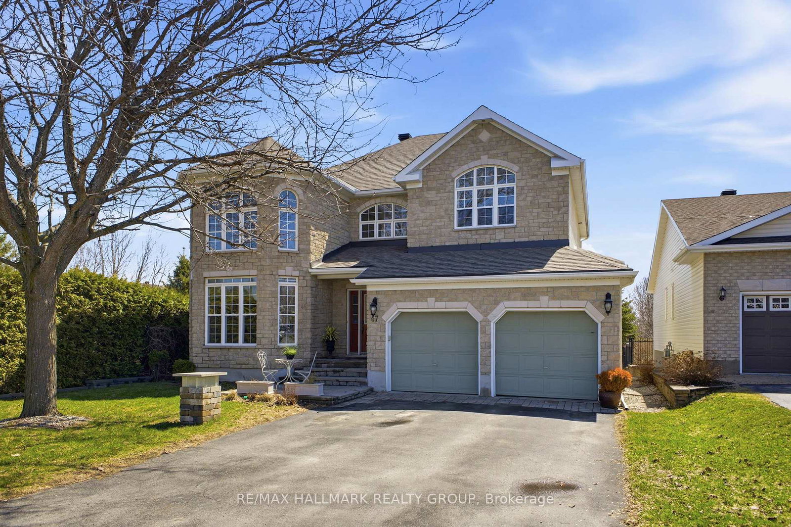 47-snowberry-way-ottawa-ontario-x13024380