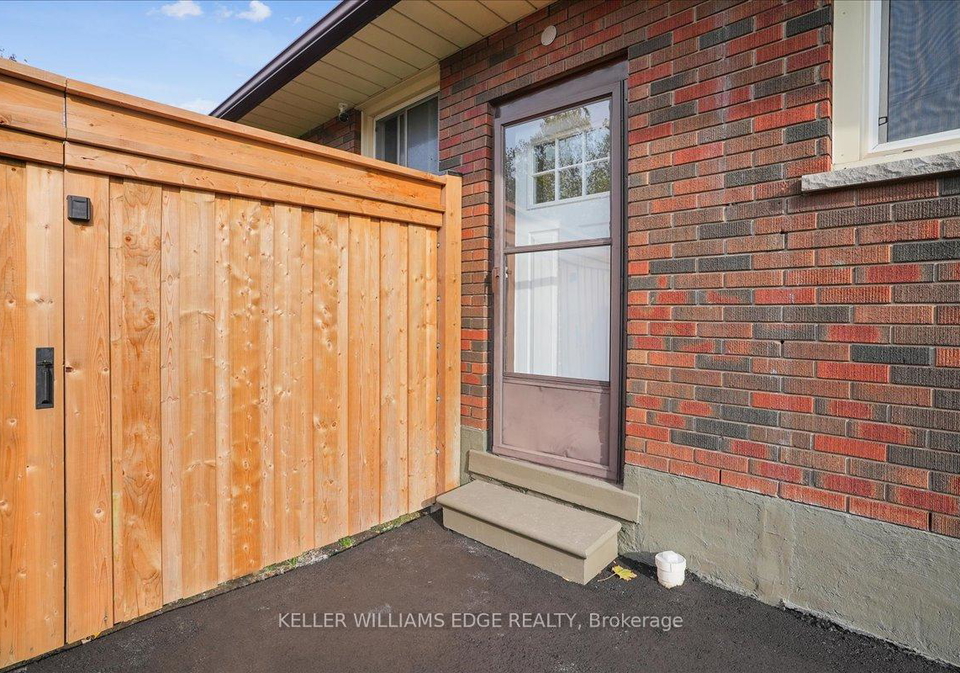 1-reno-avenue-hamilton-ontario-x13024388