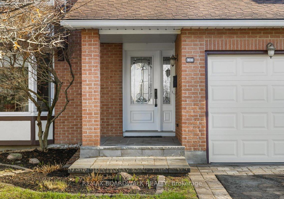 6241-st-albans-court-ottawa-ontario-x13024410